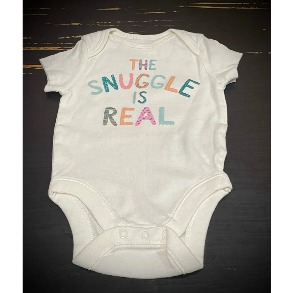 Twin girls matching old Navy Bodysuits 3-6m Multicolor 
